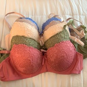 Set of 5 Bras 34B